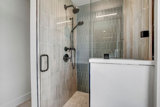 Full bath with a tile shower | Image 9