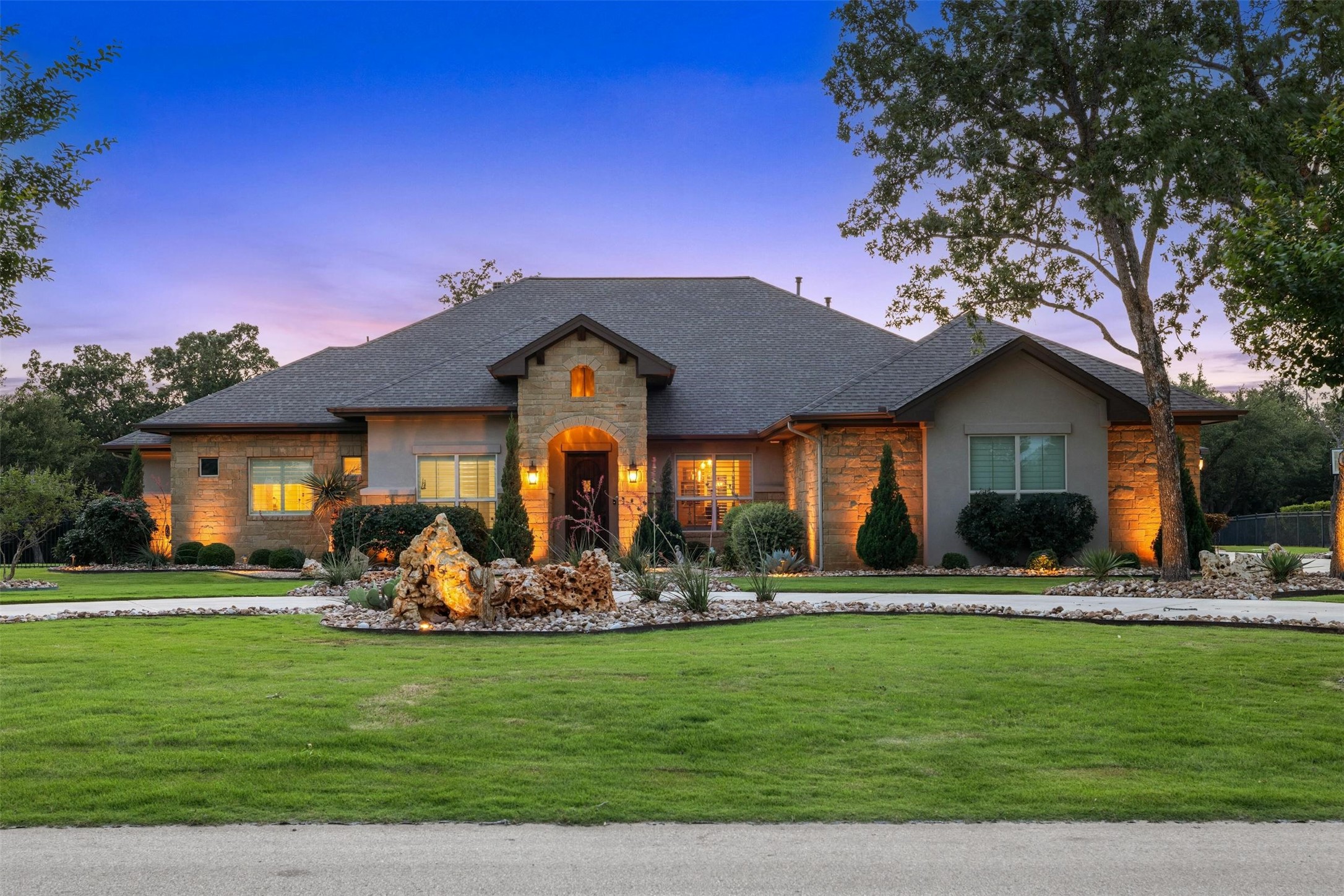Creek Crossing Dr, Georgetown, TX 78628