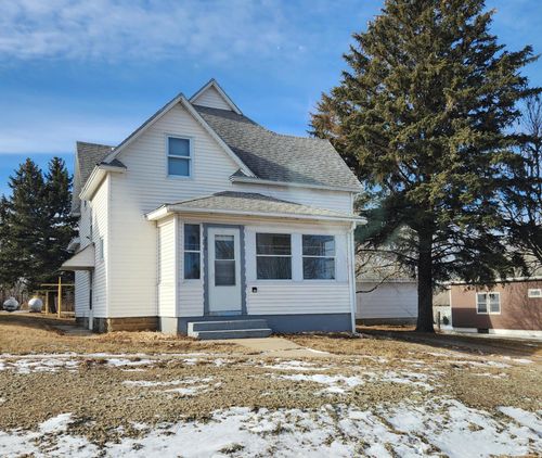 200 3rd St, Russell, MN, 56169-4003 | Card Image