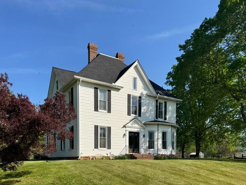 17749 Main St, Buchanan, VA, 24066-5421 | Card Image