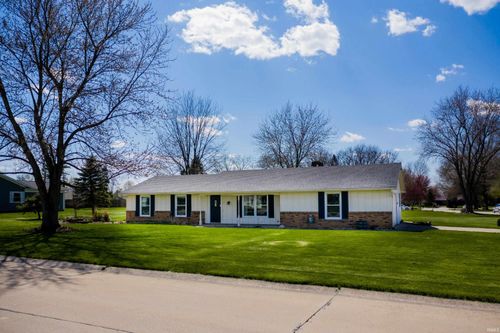 14525 Ridgecrest Dr, Leo, IN, 46765-9711 | Card Image