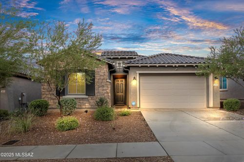 670 E Kalalau Drive, Oro Valley, AZ, 85755 | Card Image