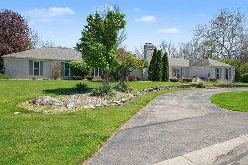 1704 Brookwood Dr, Elkhart, IN, 46514-4237 | Card Image