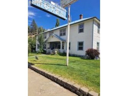 104 E Main St, Mitchell, OR, 97750 | Card Image