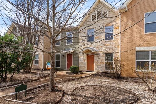 apt-203-1101 Grove Blvd, Austin, TX, 78741-3442 | Card Image