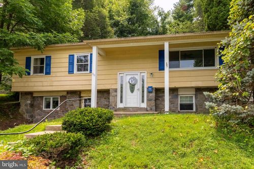 337 Golf Hills Rd, HAVERTOWN, PA, 19083-1027 | Card Image