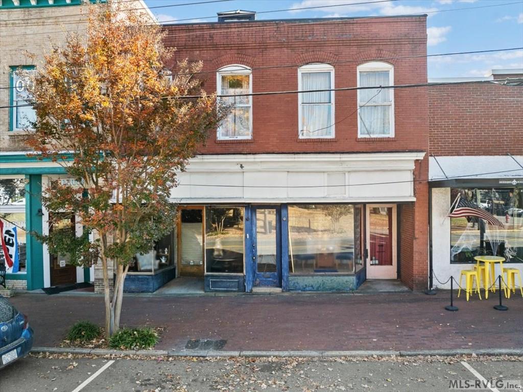 Commercial Sale in Warrenton 3