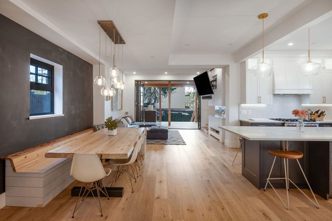 614 4th Ave, House other with 7 bedrooms, 4 bathrooms and 3 parking in New Westminster BC | Image 6