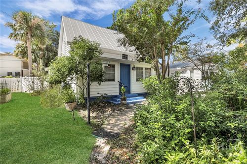 1405 2nd Ave, Tybee Island, GA, 31328-9402 | Card Image