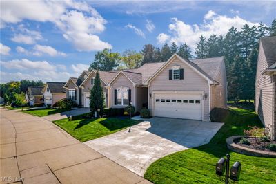 View of front of house with a front lawn | Image 3