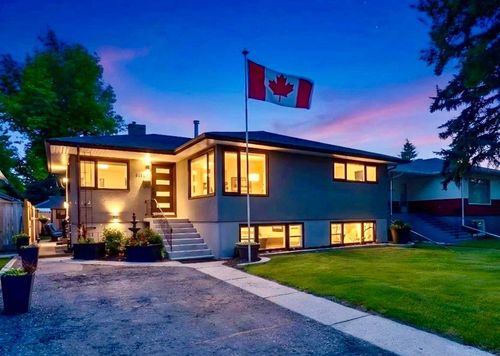 3723 2 St Nw, Calgary, AB, T2K0Y5 | Card Image