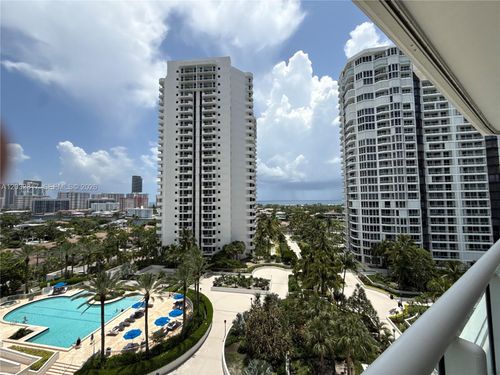 1201-21205 Yacht Club Dr, Aventura, FL, 33180-4051 | Card Image