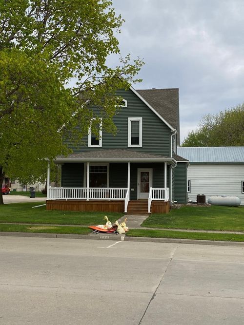 323 Maine Avenue, Adrian, MN, 56110 | Card Image