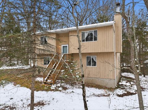 800 Wren Ct, Lords Valley, PA, 18428 | Card Image