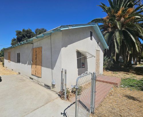 765 S Pratt St, Tulare, CA, 93274-5156 | Card Image