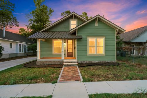 716 N 14th St, Waco, TX, 76707-3640 | Card Image