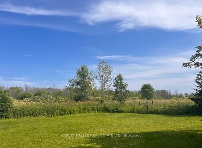 308 Quaker Rd, Home with 2 bedrooms, 1 bathrooms and 10 parking in Bloomfield ON | Image 14