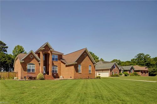104 Springfield Ter, Suffolk, VA, 23434-7661 | Card Image