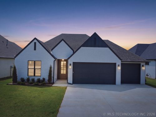 2114 E 138th St S, Bixby, OK, 74008-4283 | Card Image