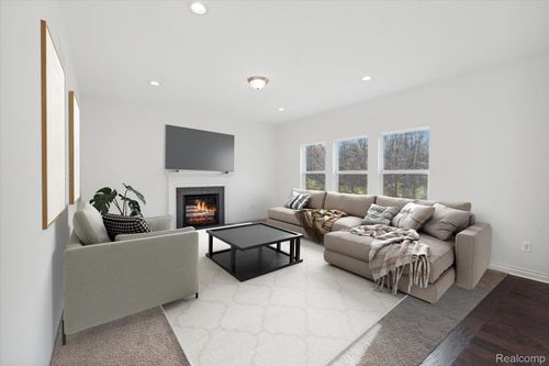 26998 Celtic Dr, Flat Rock, MI, 48134-2129 | Card Image