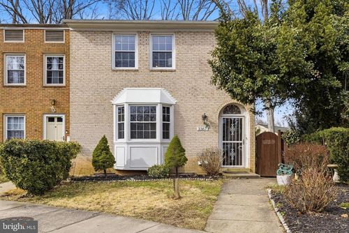 3367 Breckenridge Ct, ANNANDALE, VA, 22003-1115 | Card Image