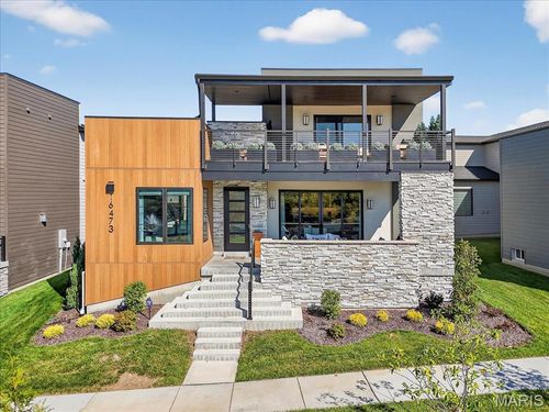 16473 Burkhardt Pl, Chesterfield, MO, 63017-4708 | Card Image