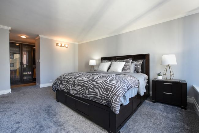 APT-1703 - 1313 N Ritchie Ct, Home with 2 bedrooms, 1 bathrooms and null parking in CHICAGO IL | Image 20