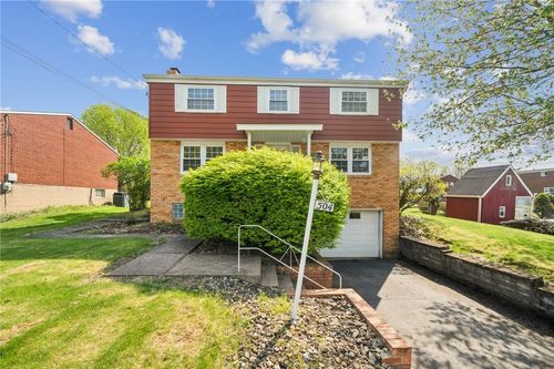 504 Macbeth Dr, Penn Hills, PA, 15235-4610 | Card Image