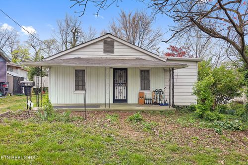 3934 Seahorn Ave, Knoxville, TN, 37914-3501 | Card Image