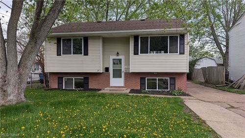 2201 Randall Street, Lorain, OH, 44052 | Card Image