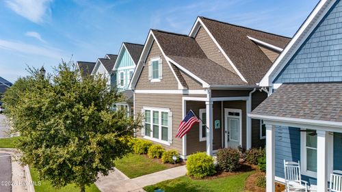 317 Sea Hawk St, Beaufort, NC, 28516-0135 | Card Image