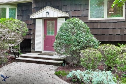 6 Potter Ln, Airmont, NY, 10901-7709 | Card Image