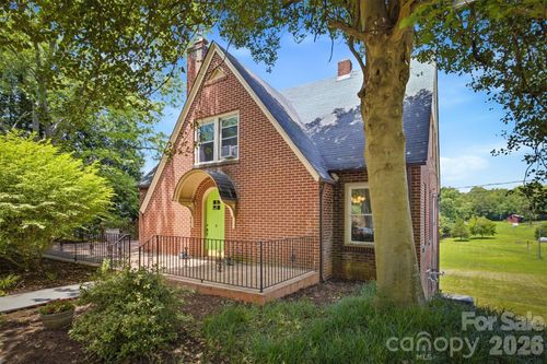 1205 E Union St, Morganton, NC, 28655-5378 | Card Image