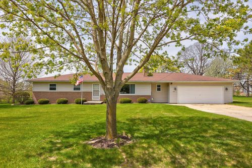 1107 N Block Rd, Reese, MI, 48757-9310 | Card Image