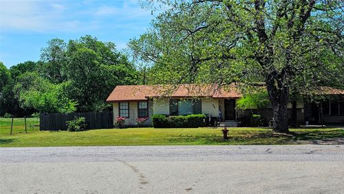 444 S Main St, Springtown, TX, 76082-2608 | Card Image