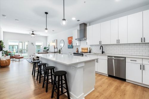 apt-114-3101 Govalle Ave, Austin, TX, 78702-3036 | Card Image