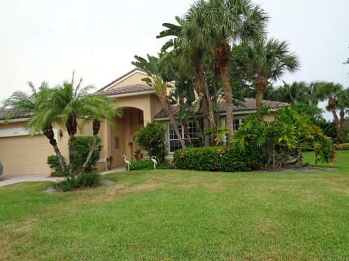 8957 Torcello Way, Boynton Beach, FL, 33472-2551 | Card Image