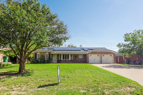 26 Highland Dr, Ransom Canyon, TX, 79366-2315 | Card Image
