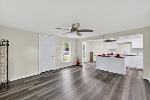 1008 Van Winkle St, Weatherford, TX, 76086-2153 | Card Image