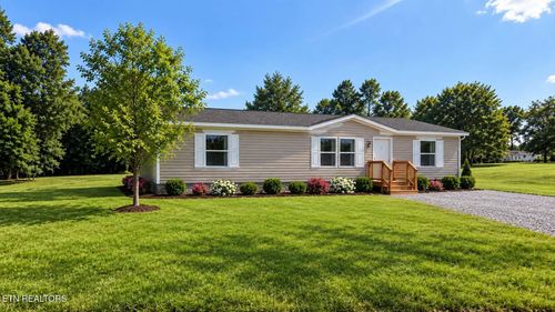 1809 Chestnut St, Sweetwater, TN, 37874-1228 | Card Image