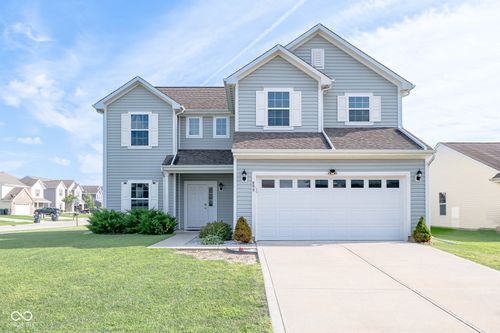 899 Briarstone Dr, Greenwood, IN, 46143-5503 | Card Image