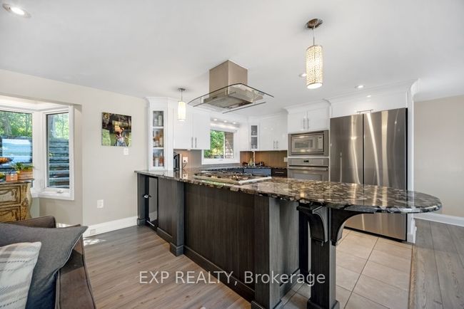 3094 Barlow Cres, House other with 3 bedrooms, 2 bathrooms and 4 parking in Dunrobin ON | Image 14