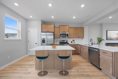 6742 Wildflower Way, Minnetrista, MN, 55331-2812 | Card Image