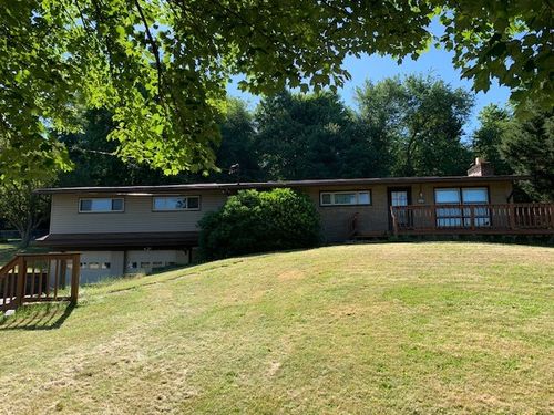 320 Rebecca St, Torrance, PA, 15779-1015 | Card Image