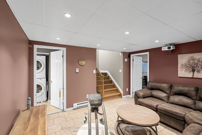 110 Heritage Pl, House attached with 4 bedrooms, 3 bathrooms and 2 parking in Cornwall ON | Image 30