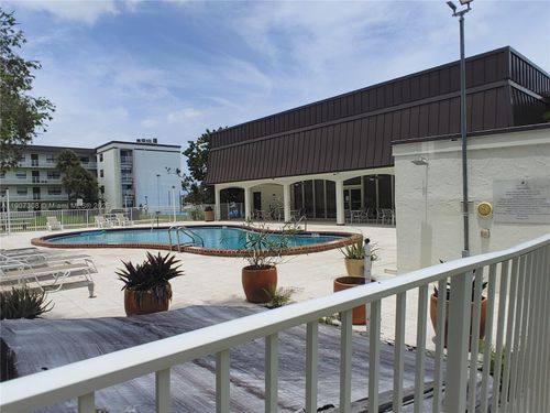 apt-110-500 Ne 2nd St, Dania Beach, FL, 33004-3368 | Card Image