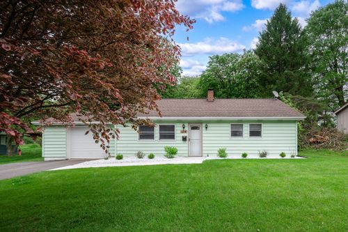 174 Mulberry Ln, Slippery Rock, PA, 16057-1001 | Card Image