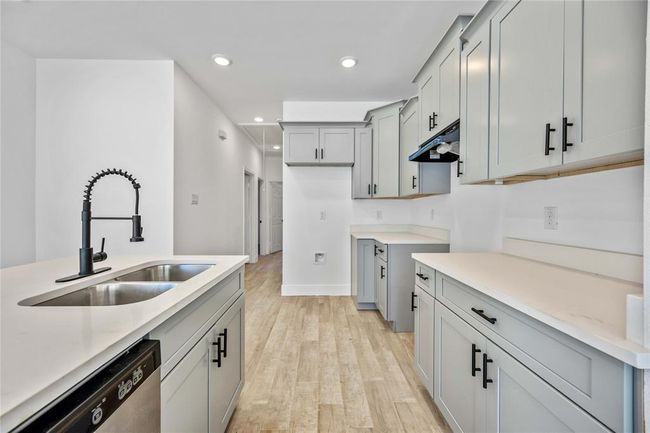 AB - 4139 Brinkley St, Home with 6 bedrooms, 4 bathrooms and null parking in Houston TX | Image 8