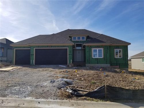 4490 145th Ter, Basehor, KS, 66007-9796 | Card Image