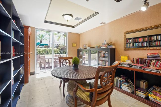 APT-1707 - 520 Se 5 Th Ave, Condo with 1 bedrooms, 1 bathrooms and null parking in Fort Lauderdale FL | Image 49